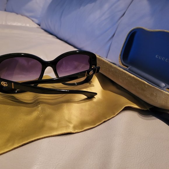 Gucci GG0762S 001 Black Butterfly - Picture 9 of 11